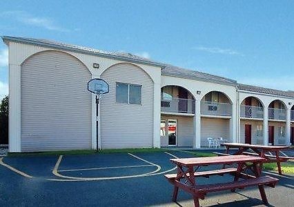 Rodeway Inn Effingham Ngoại thất bức ảnh